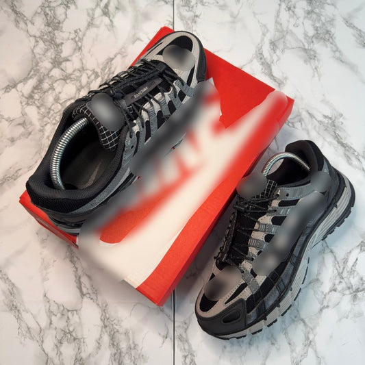 P6 anthracite